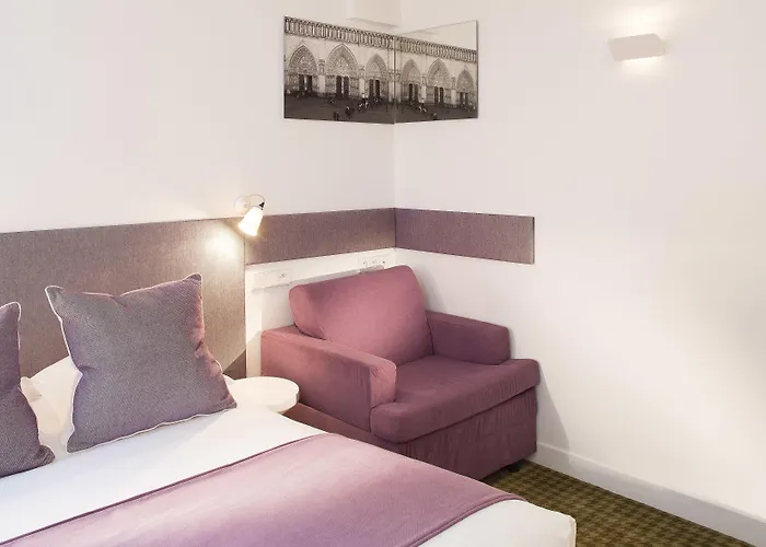 Mistral Hotel