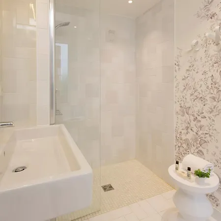 미스트랄 3* 파리