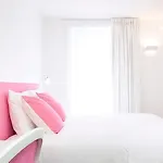 미스트랄 호텔 3*