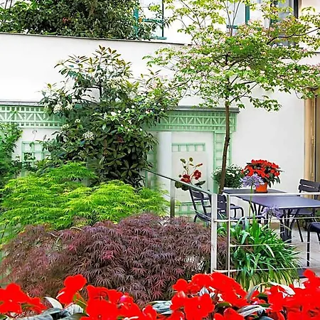 Otel Mistral