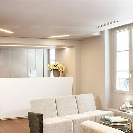 Hotel Mistral 3*