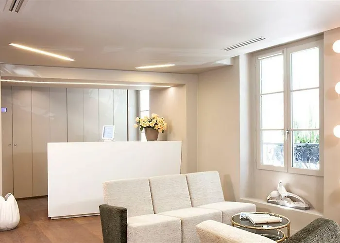 Hotel Mistral 3*