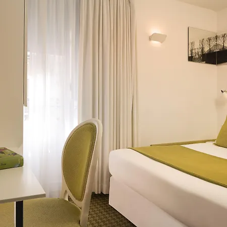 ميسترال فندق باريس